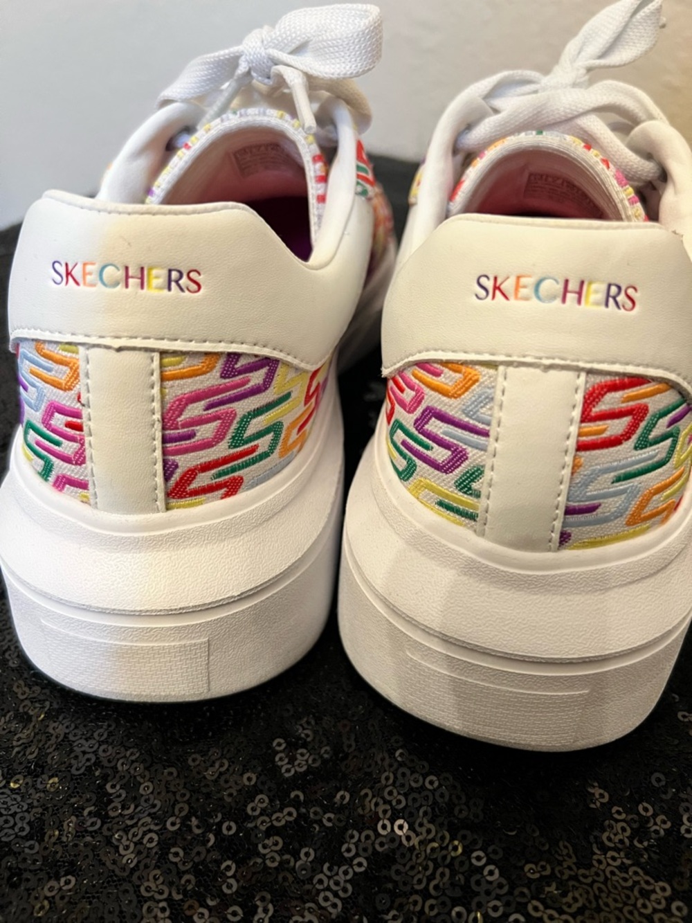 Skechers White Sneakers with Rainbow 'S' Logo Pattern - Picture 5 of 7